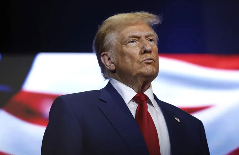 ترامب يخطط لحضور جنازة كارتر رغم الخلاف السابق