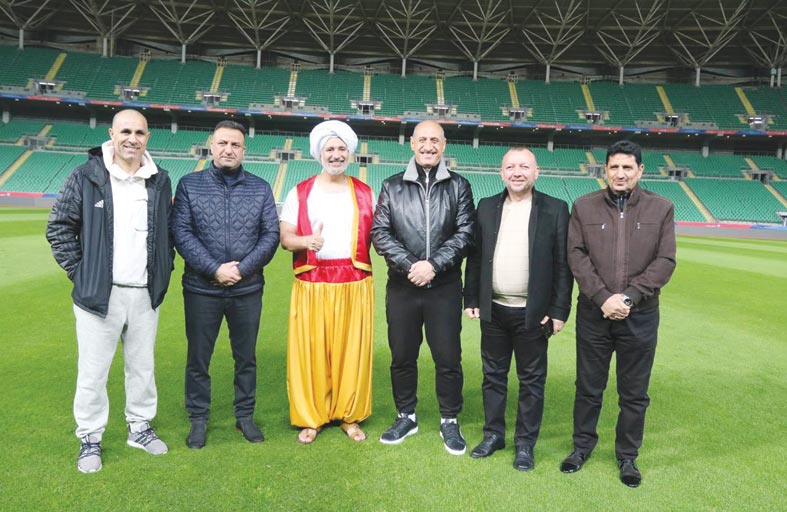 رئيس الاتحاد العراقي يطلع على تجهيزات ملاعب «خليجي 25»