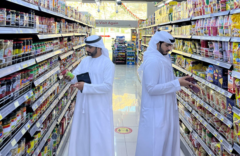 3348 زيارة تفتيشية على المنشآت الغذائية في عجمان خلال الربع الأول