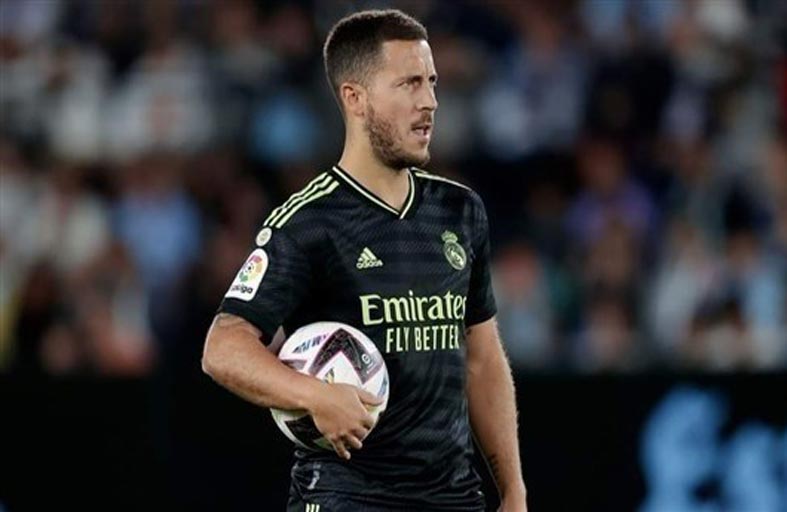 هازارد يرفض التنفس من أنبوب أكسجين بنزيما