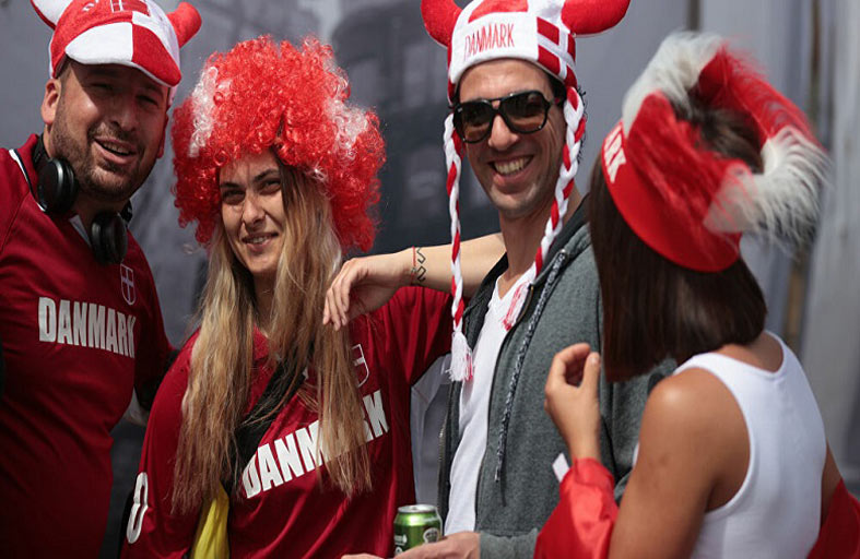 لندن ترحب بمنتخب الدنمارك وتغلق الباب أمام جماهيره