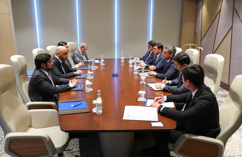 غرفة دبي العالمية تنظم أكثر من 150 اجتماع عمل ثنائياً لأعضاء بعثتها التجارية إلى أوزبكستان 