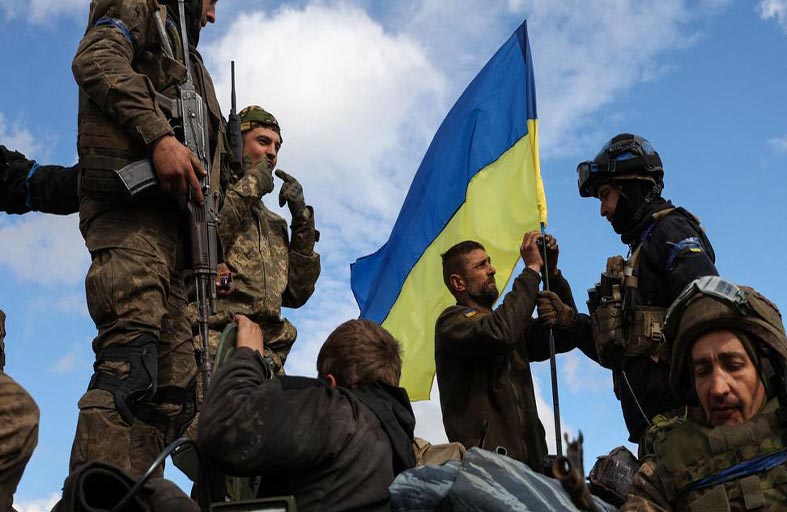 بعد 100 عام من العزلة... أوكرانيا و «الحب في زمن الكوليرا»