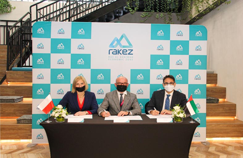  راكز توقع مذكرة تفاهم مع منطقة كاتوفيتشي الاقتصادية البولندية لتعزيز التعاون الثنائي