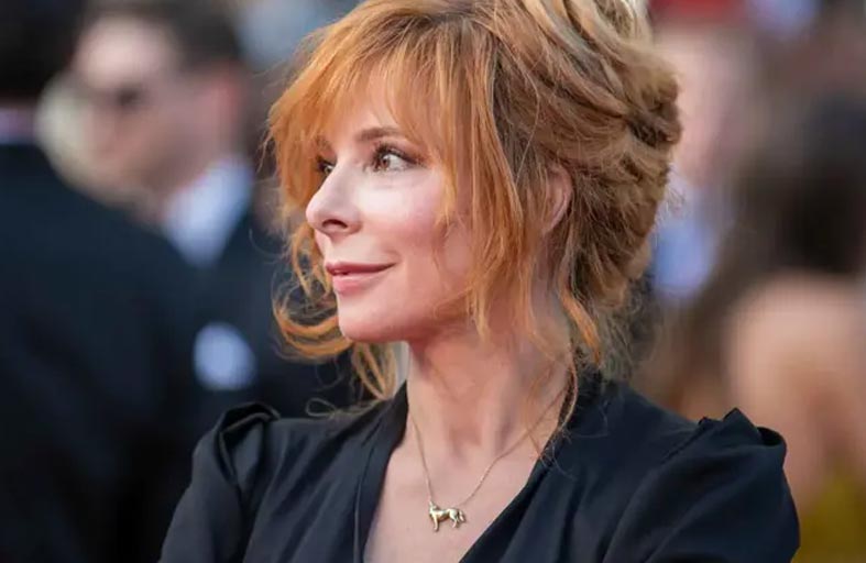 ميلين فارمر تبهر جمهور استاد فرنسا