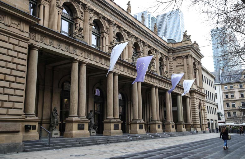 الجائحة تفاقم ظاهرة هجر وسط المدن في ألمانيا 