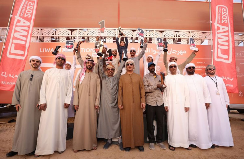 «العريق» و «شامخ» يتصدران الخيول العربية في مهرجان ليوا الدولي