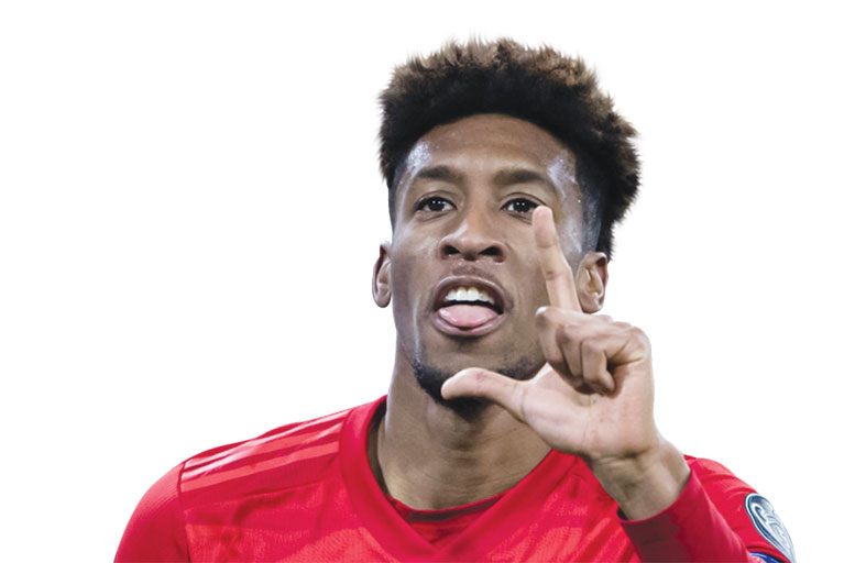 كومان سعيد بعودة التدريبات رغم مسافة الأمان