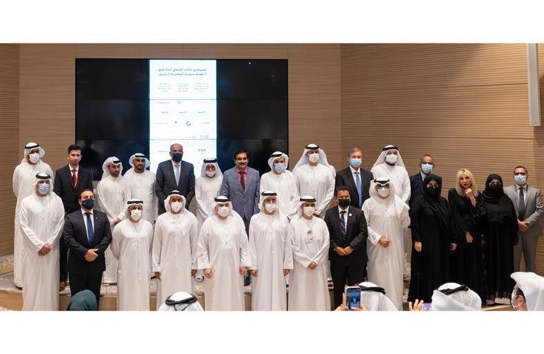 جي 42 وبيانات تحققان ثلاثة أضعاف أهداف التوطين المقررة لهما خلال شهر ونصف