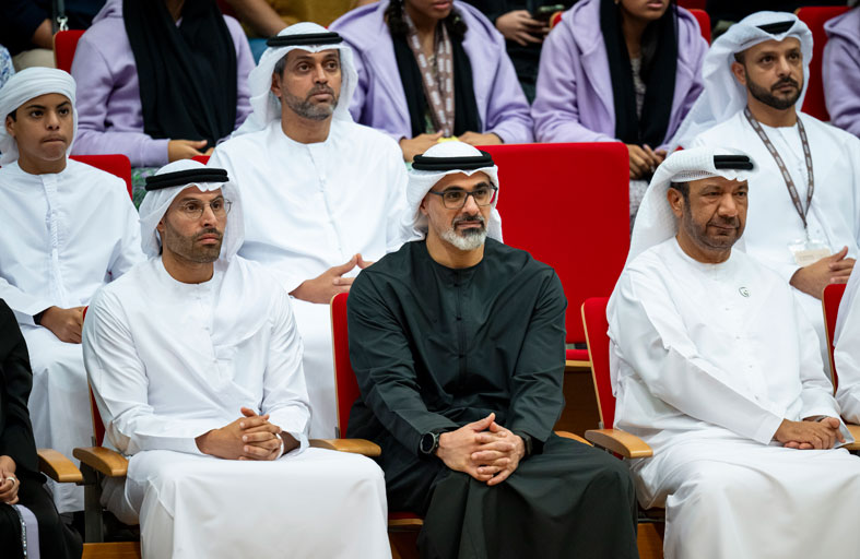 ولي عهد أبوظبي يشهد ختام منافسات النسخة الثانية من بطولة خالد بن محمد بن زايد للجوجيتسو