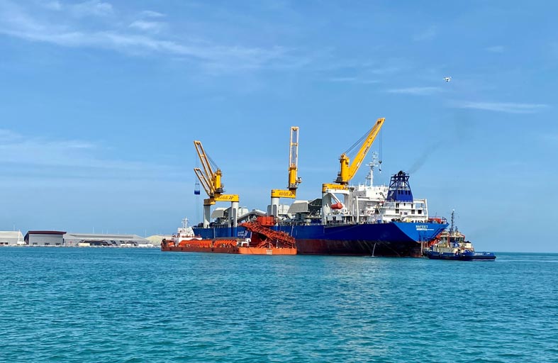 القطاع البحري ثاني أكبر مساهم في عائدات موانئ أبوظبي