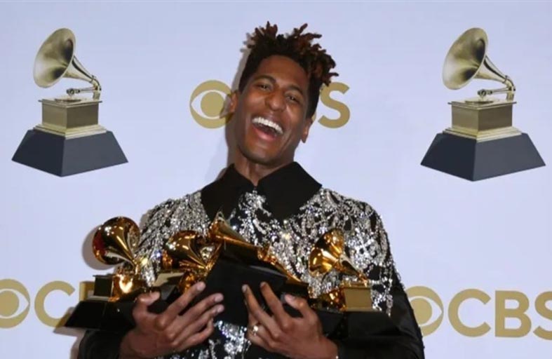 جوائز غرامي تخصص فئة للموسيقى الإفريقية 