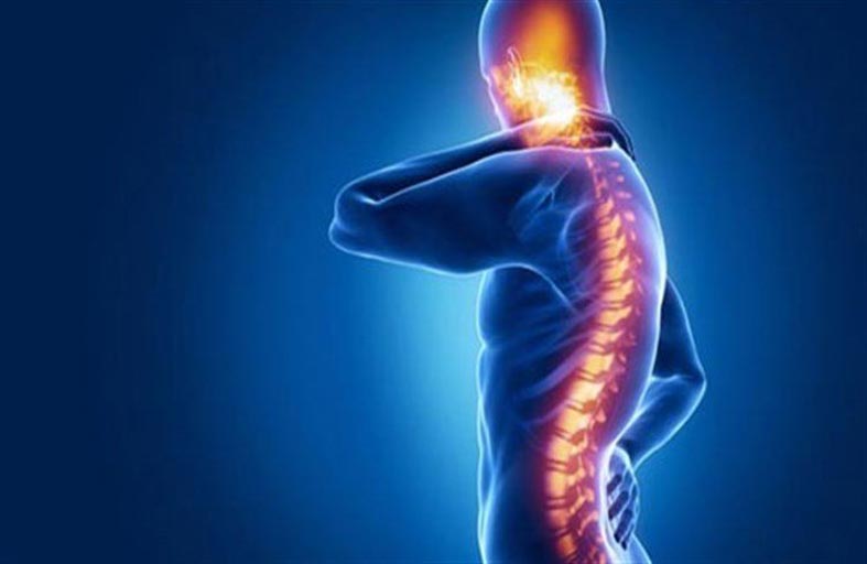 مصابون بالشلل يستعيدون القدرة على المشي