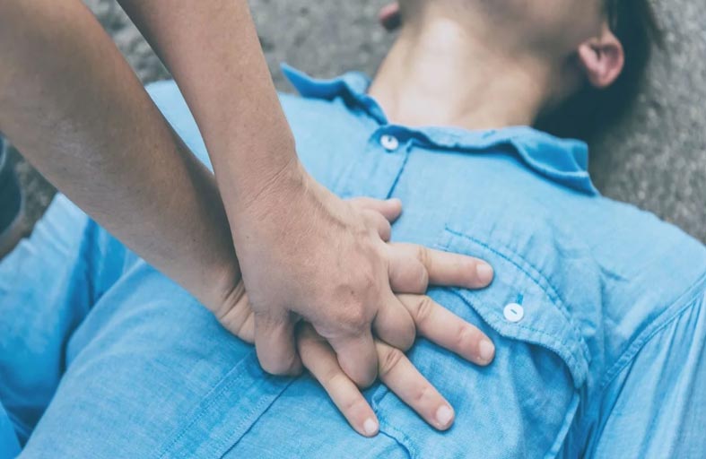 مرضى عادوا من الموت يروون ما حدث معهم