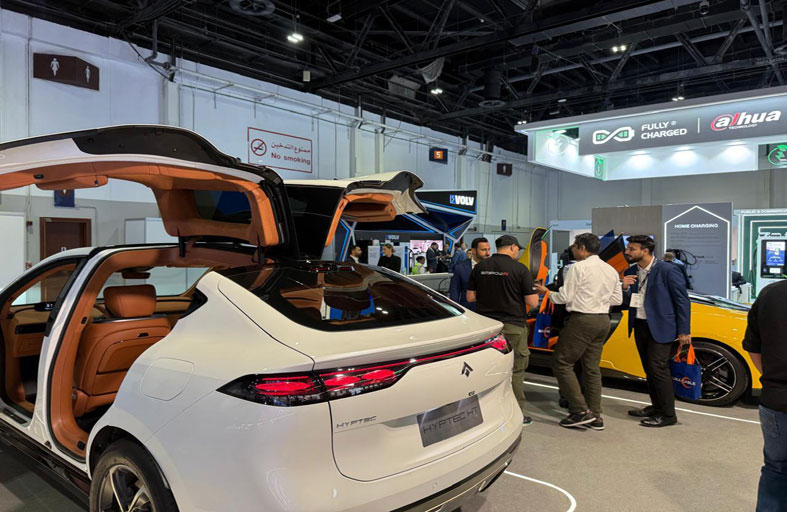 الشرق الأوسط للسكك الحديدية وموبيلتي لايف يستعرضان حلول التنقل الذكي والمستدام