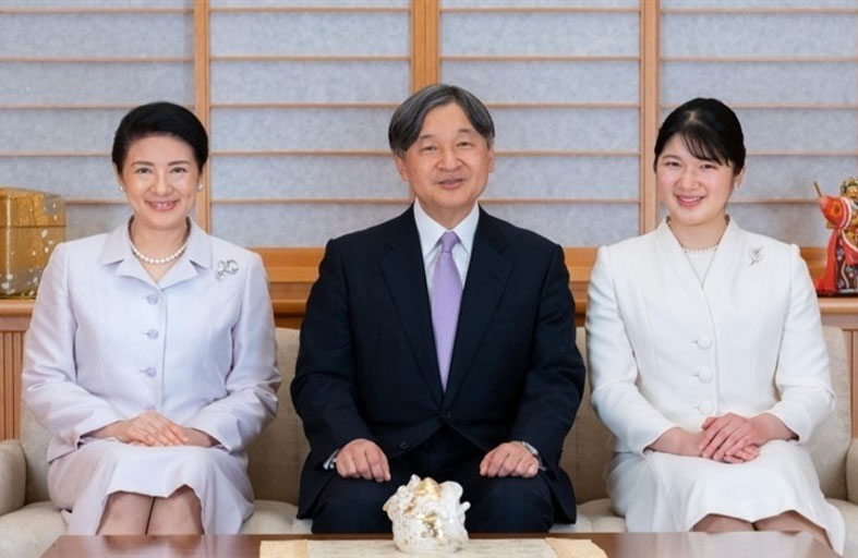 إلغاء مراسم استقبال إمبراطور اليابان للعام الجديد 