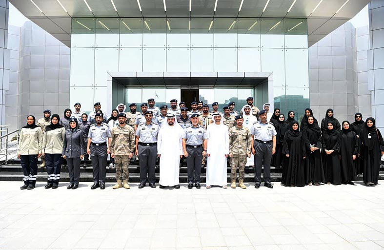 شرطة أبوظبي تحتفي بيوم الشباب العالمي ..وتطلق الدورة الرابعة لمجلسها للشباب