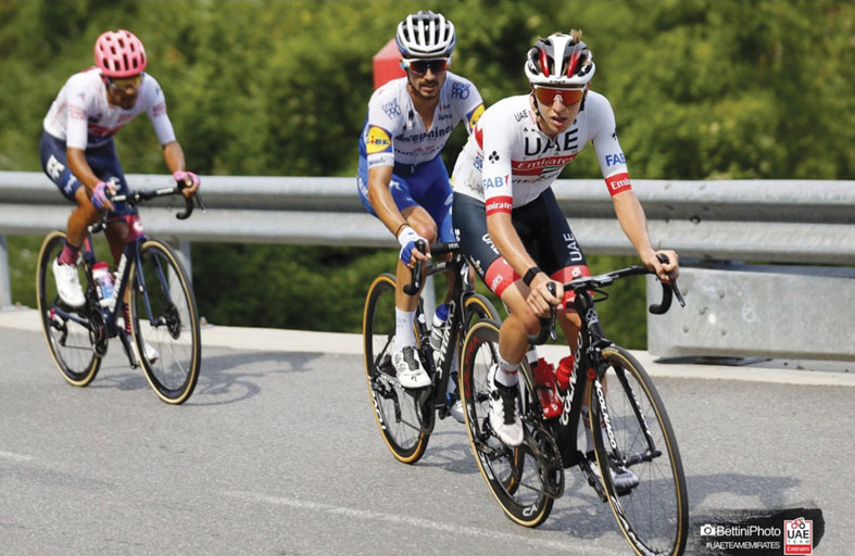 «الإمارات للدراجات» يحصد الألقاب في بطولات البرتغال وفرنسا
