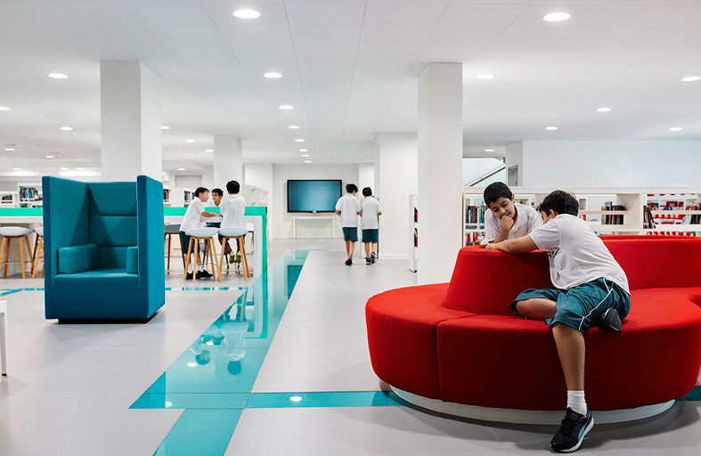 أكاديمية الشيخ زايد الخاصة للبنين تحصل على اعتماد أكاديمي دولي