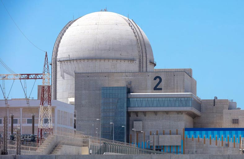 ربط ثاني محطات براكة بشبكة الكهرباء الرئيسية في الدولة