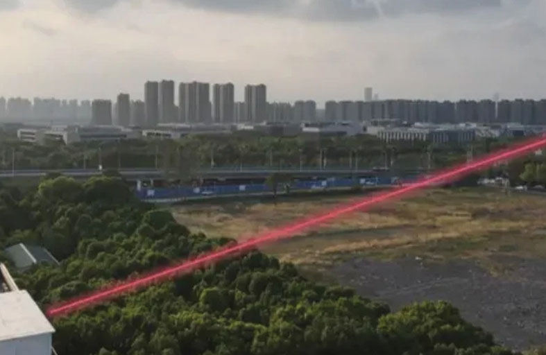 ليزر يقرأ النصوص الصغيرة ويلتقط التفاصيل على بعد ميل!