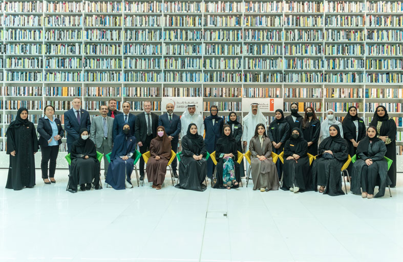 مكتبة محمد بن راشد توقع اتفاقية شراكة مع جامعة زايد لدعم وتشجيع البحث العلمي