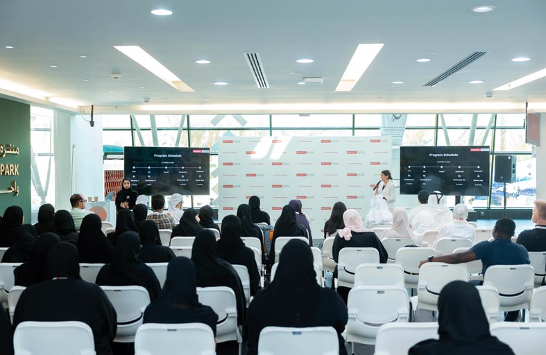 جامعة الإمارات تُنظّم «مخيما تدريبيا لبرنامج تحدي الابتكار»