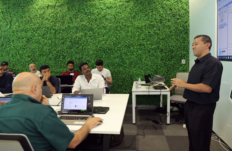 كهرباء دبي تختتم دورة «مصمم أنظمة الطاقة الشمسية الكهروضوئية المتكاملة»