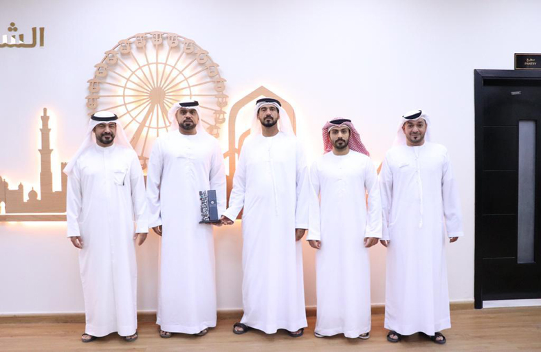 مجلس ضاحية الخروس يبحث مع هيئة الكهرباء والمياه مختلف الخدمات المقدمة للمجتمع 