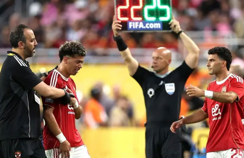 الأهلي من دون هدافه يبحث عن فوزه الأول أمام بالميراس 