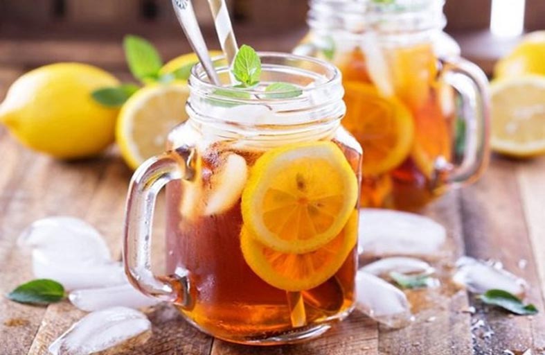 كيفية تحضير الشاي المثلج للانتعاش في الصيف