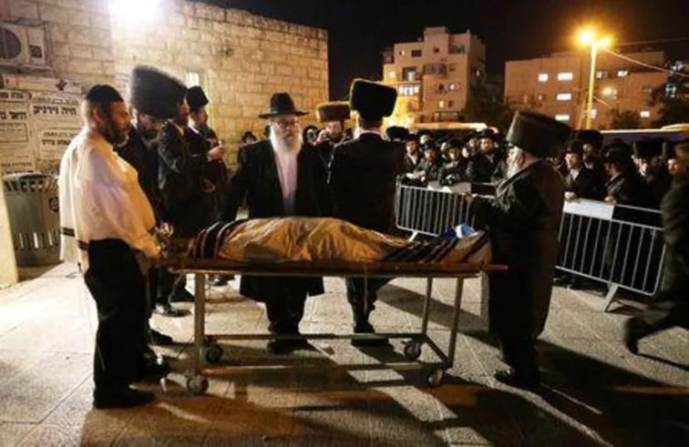 بدء الاستماع للشهود بشأن تدافع مميت بإسرائيل 