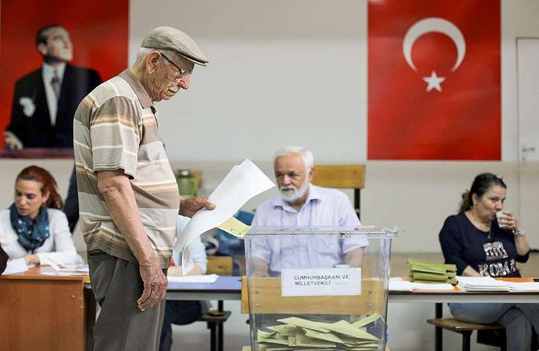 الرغبة في التغيير تتزايد بين الأكراد قبيل الانتخابات التركية 