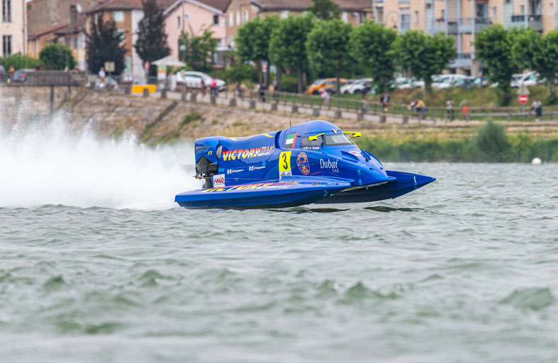 الفهيم : تجربتي تزداد نضجا في زوارق فورمولا1