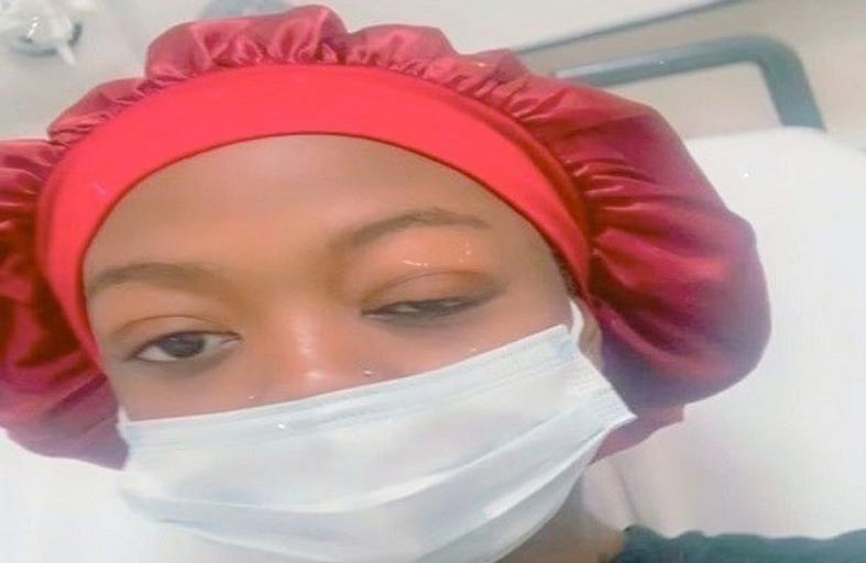 تكاد تفقد بصرها بسبب انفجار شاحن الهاتف