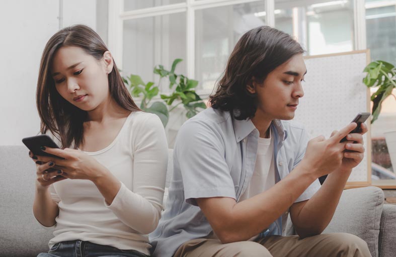 5 ساعات على مواقع التواصل الاجتماعي تسبب اضطرابا نفسيا مؤذيا