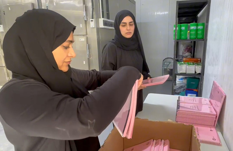 لأول مرة.. طبيبة شرعية وخبيرة « DNA» ضمن الفريق الإماراتي لتحديد هوية ضحايا إعصار درنة 