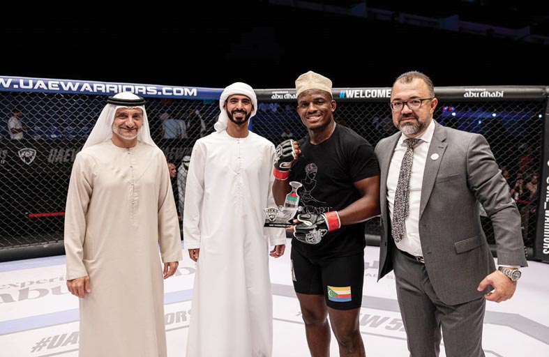 كيفين عمر بطل النزال الرئيسي في النسخة العربية 