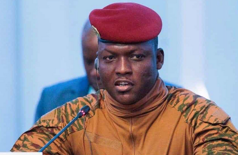 إقالة قائد الدرك في بوركينا فاسو 