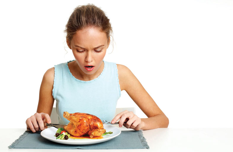 عكس الشائع.. تناول الدجاج بانتظام يرتبط بمخاطر صحية