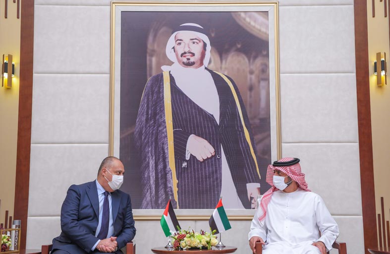 ولي عهد عجمان يستقبل السفير الأردني