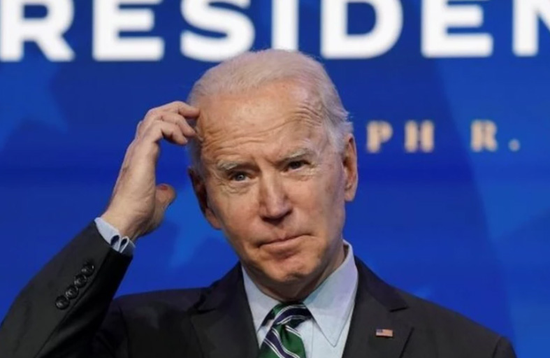 لماذا يقحم بايدن نفسه في شؤون إسرائيل ويتجنب إيران؟