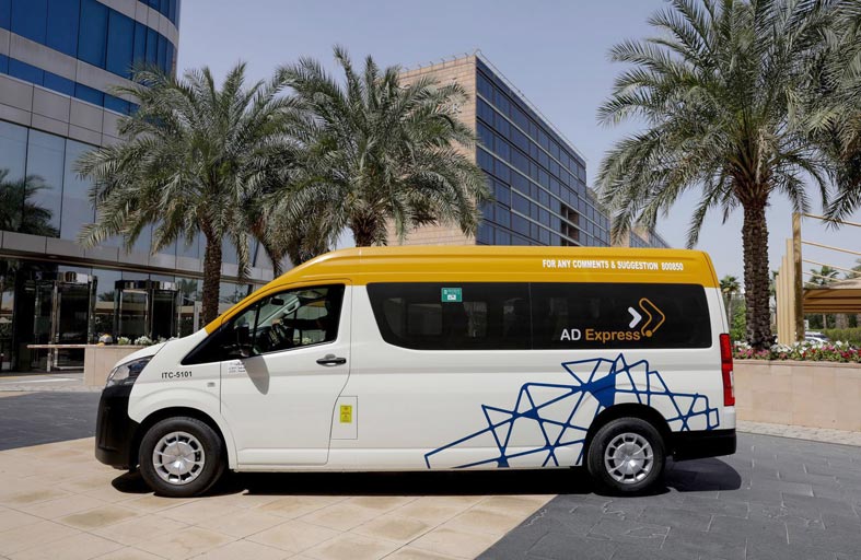 مركز النقل المتكامل يطلق المرحلة الثانية من أبوظبي إكسبرس ويجري تحسينات على شبكة النقل العام بالحافلات