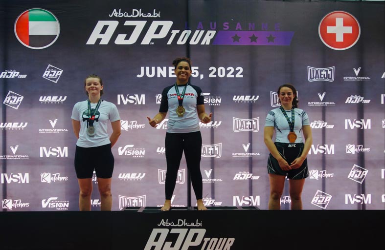 فضية للإمارات في الدوري الدولي لرابطة أبوظبي لمحترفي الجوجيتسو