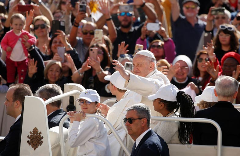 في المجر... نداء أخير من البابا لـ «فتح الأبواب» أمام المهاجرين 