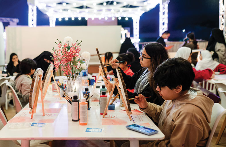 مهرجان (شِتَانا في حتّا) ينظم لزواره 140 ورشة عمل إبداعية