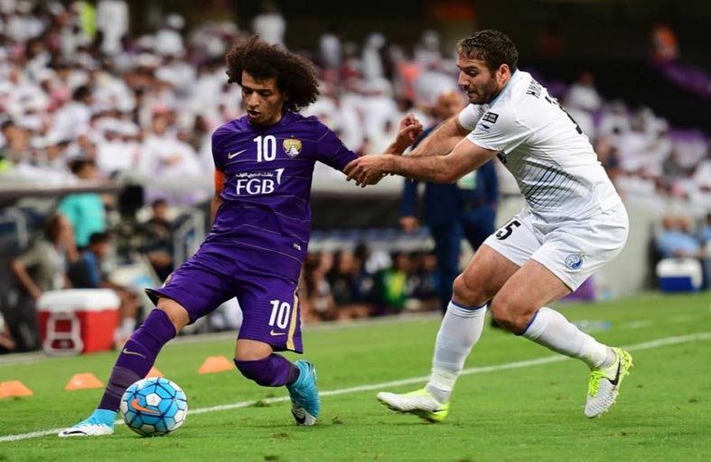 عمر عبد الرحمن وإسماعيل أحمد ضمن التشكيلة المثالية لأبطال آسيا 2017 بتصويت الجمهور