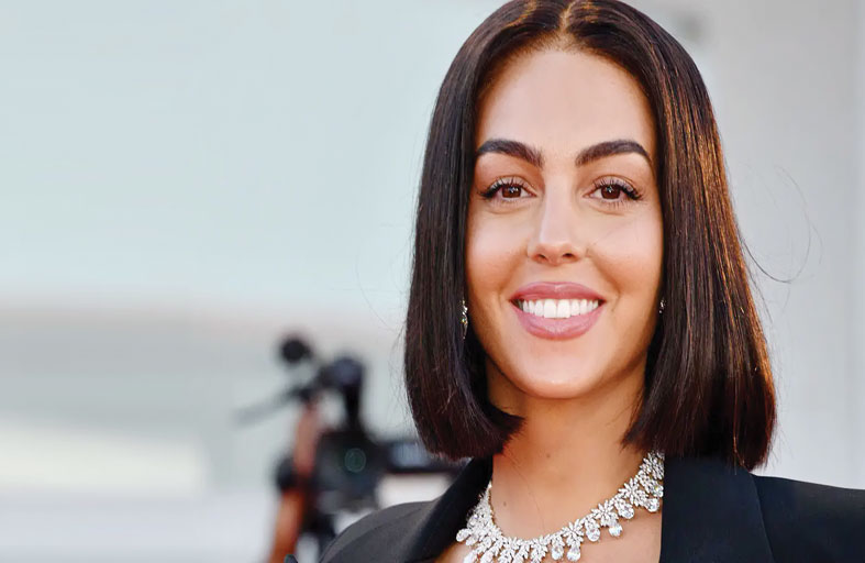 جورجينا رودريغيز تشتري حقائب بـ 1.5 مليون دولار