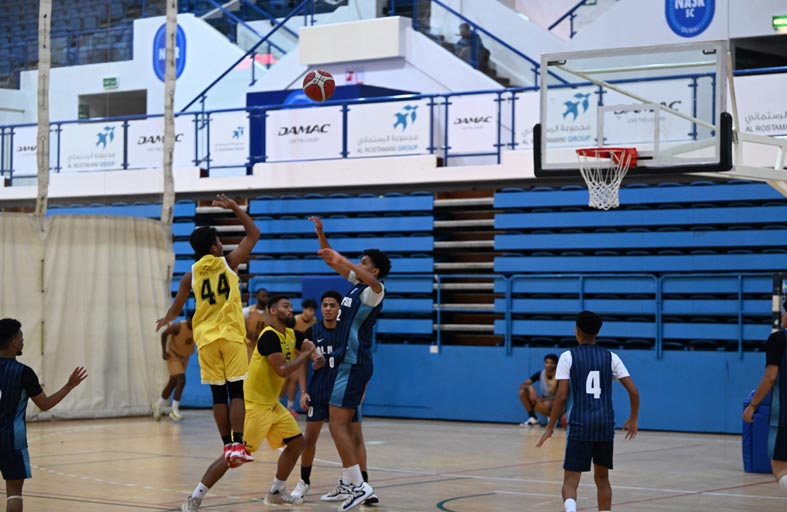 انطلاقة قوية لدورة مجلس دبي الرياضي الصيفية للألعاب الجماعية