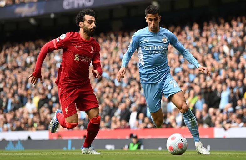 «الدرع الخيرية» .. ضربة بداية «مئوية» لموسم مثير للكرة الإنجليزية